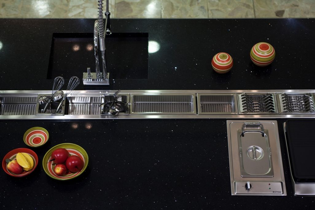 Negro Stellar Silestone Quartz